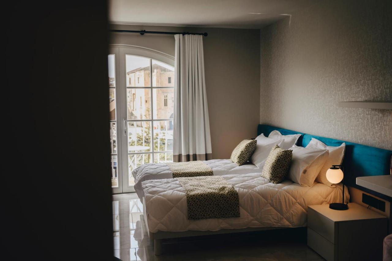 Dock 1 Boutique Hotel Cospicua 외부 사진